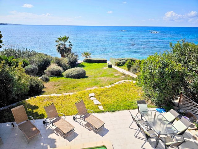 Ferienhaus am Meer, Villa Roza, Coral Bay, Paphos, Cyprus